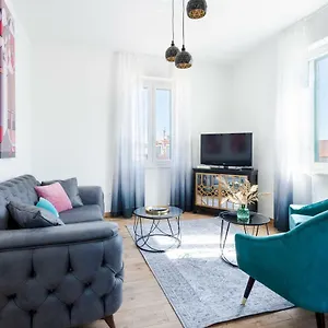 https://cozy-apartment-lile-in-the-heart-of-old-town-split.splithotels.org